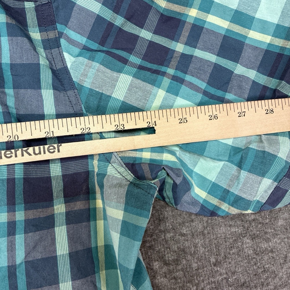 Wrangler ATG Shirt Mens XL Blue Gray Plaid Short Sleeve Button Up Outdoor Zip - Picture 8 of 10